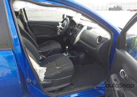 2016 Nissan Versa 1.6 Sv z USA, uszkodzony, nr VIN 3N1CN7AP7GL854051